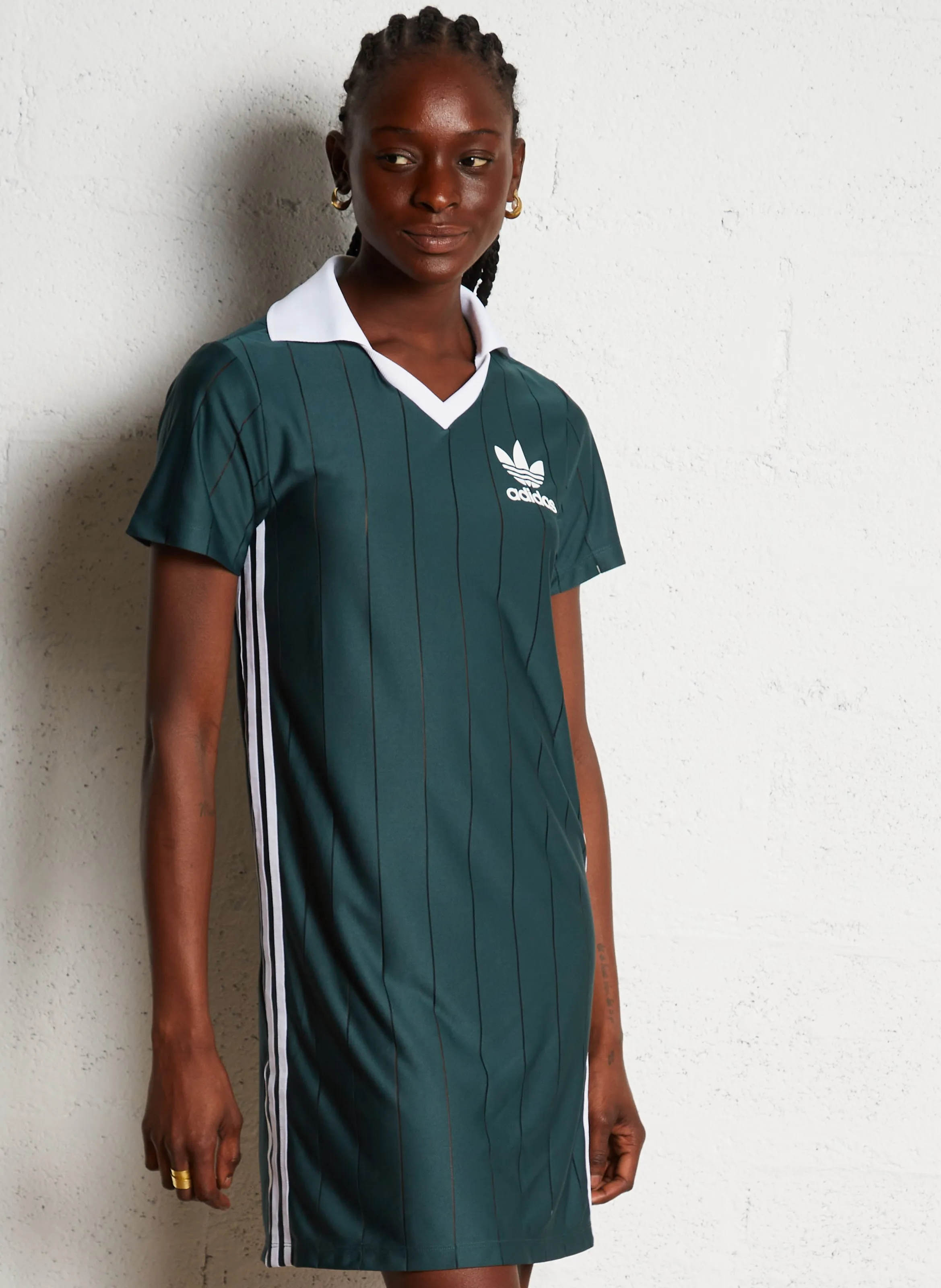 ADIDAS Vestido corto de rayas en verde