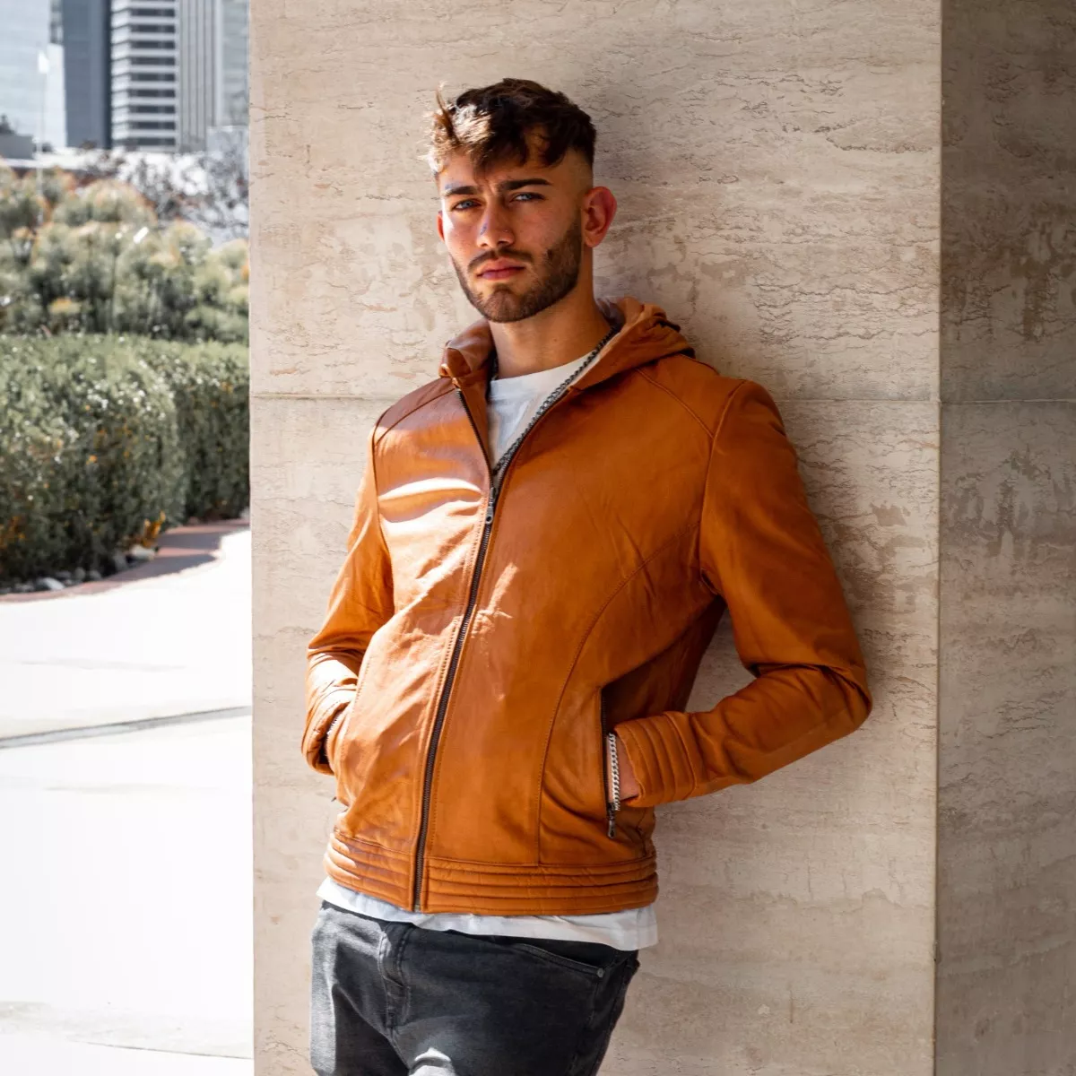 Campera De Cuero Vacuno 100% Legitimo De Hombre Con Capucha 
