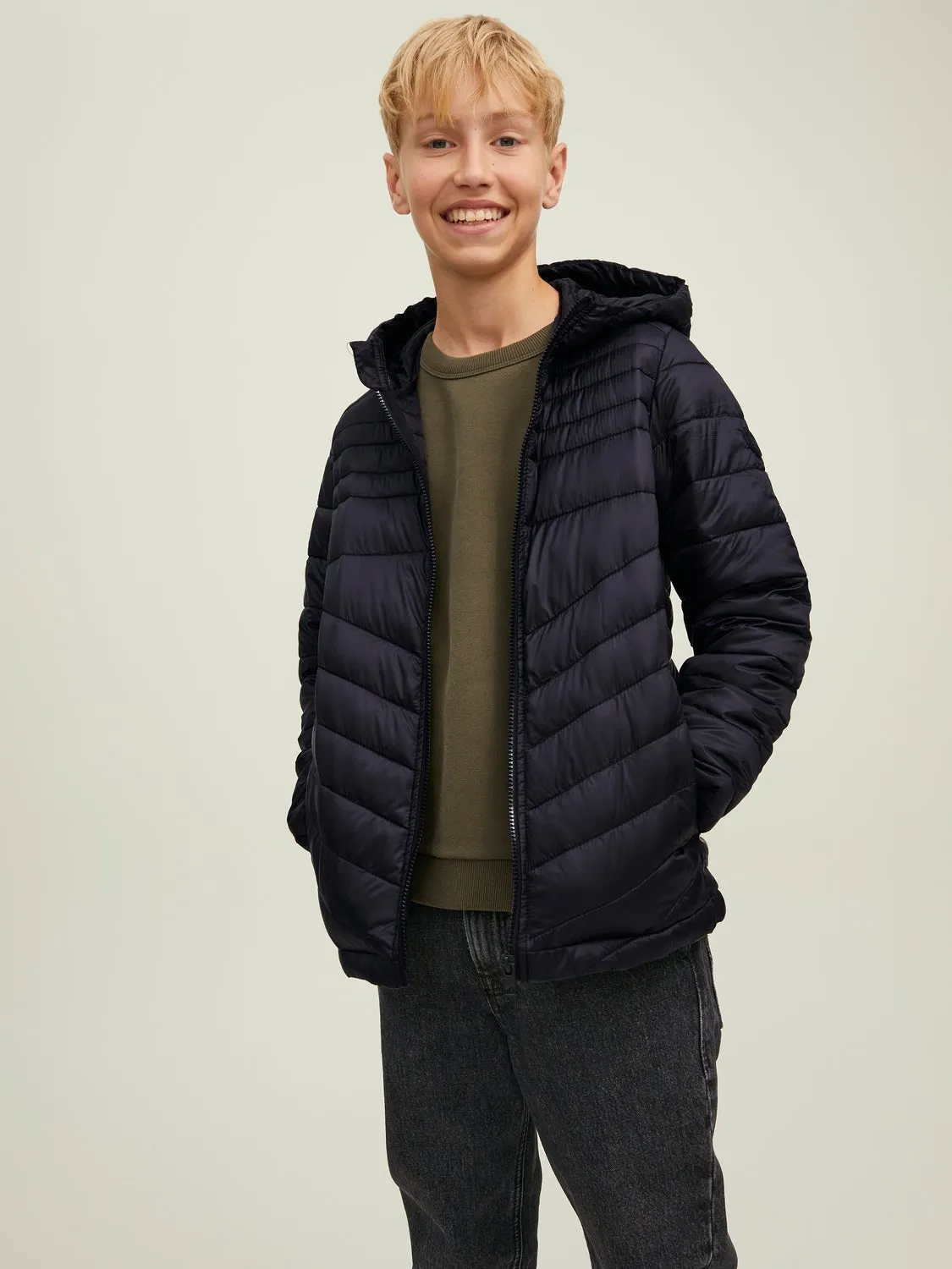 Chaqueta corta acolchada Junior | Negro | Jack & Jones®