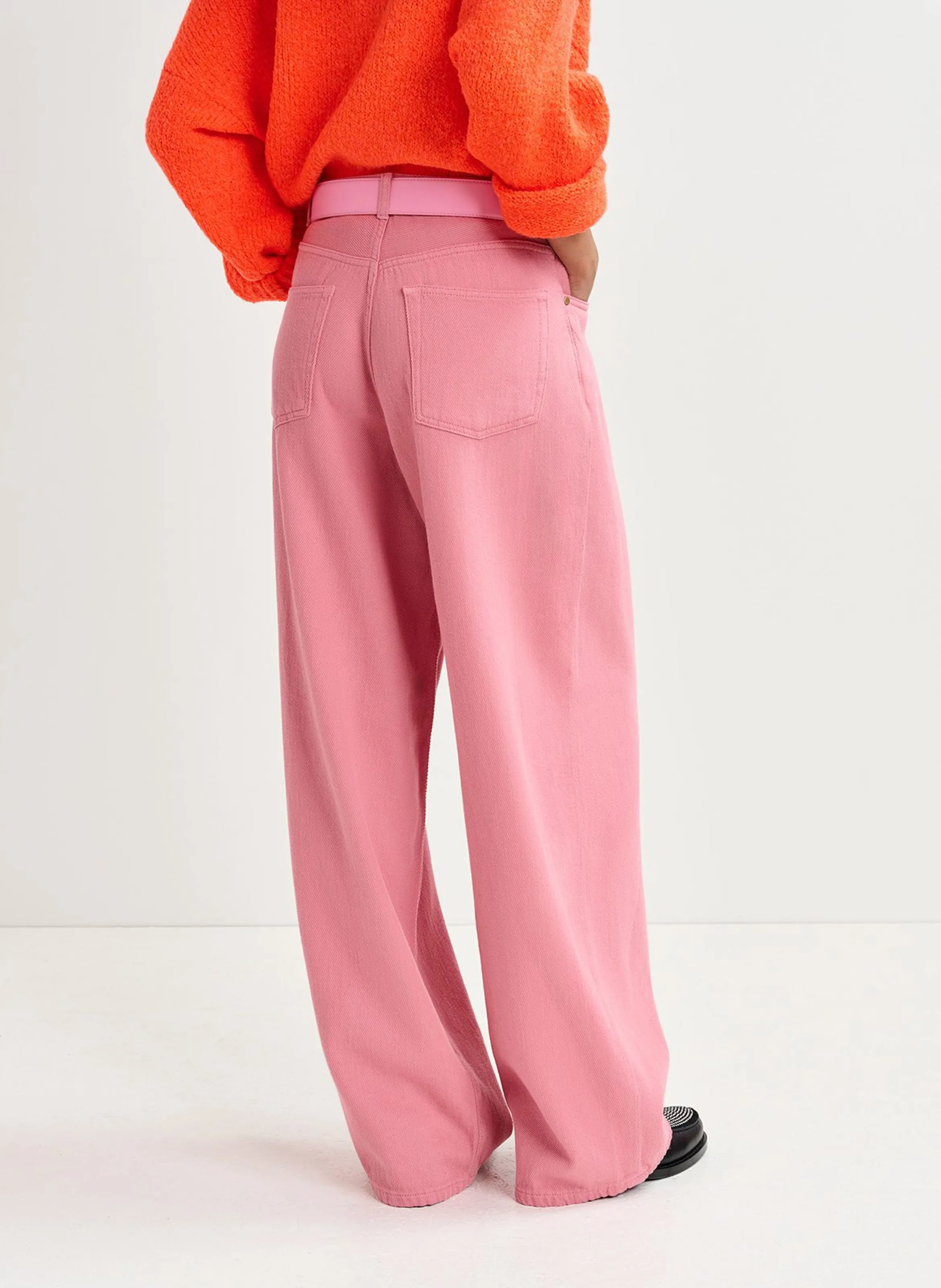 ESSENTIEL ANTWERP GINORMOUS  VAQUERO ANCHO DE ALGODóN EN ROSA