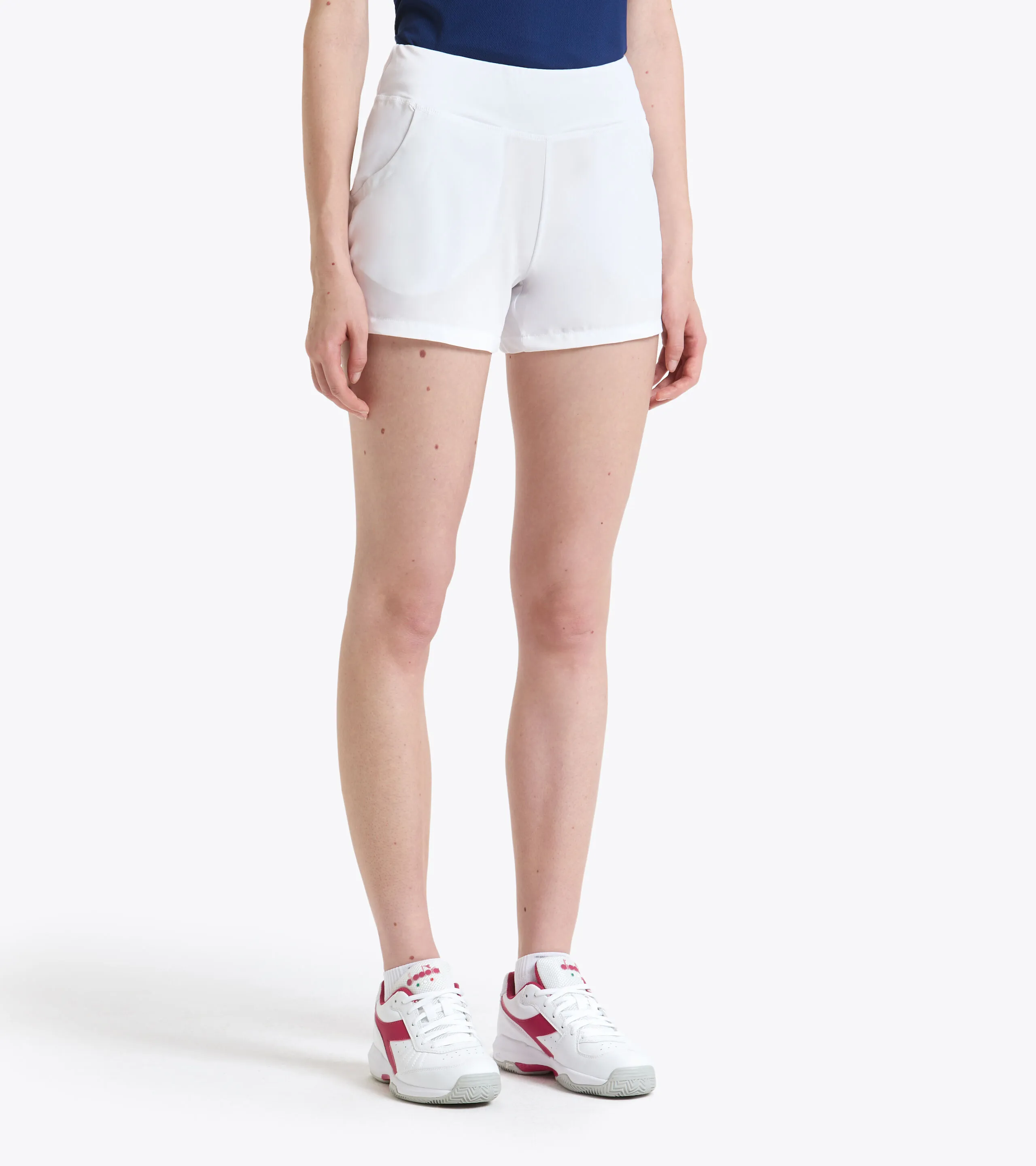 L. SHORT COURT PANTALONES CORTOS DE TENIS  MUJER