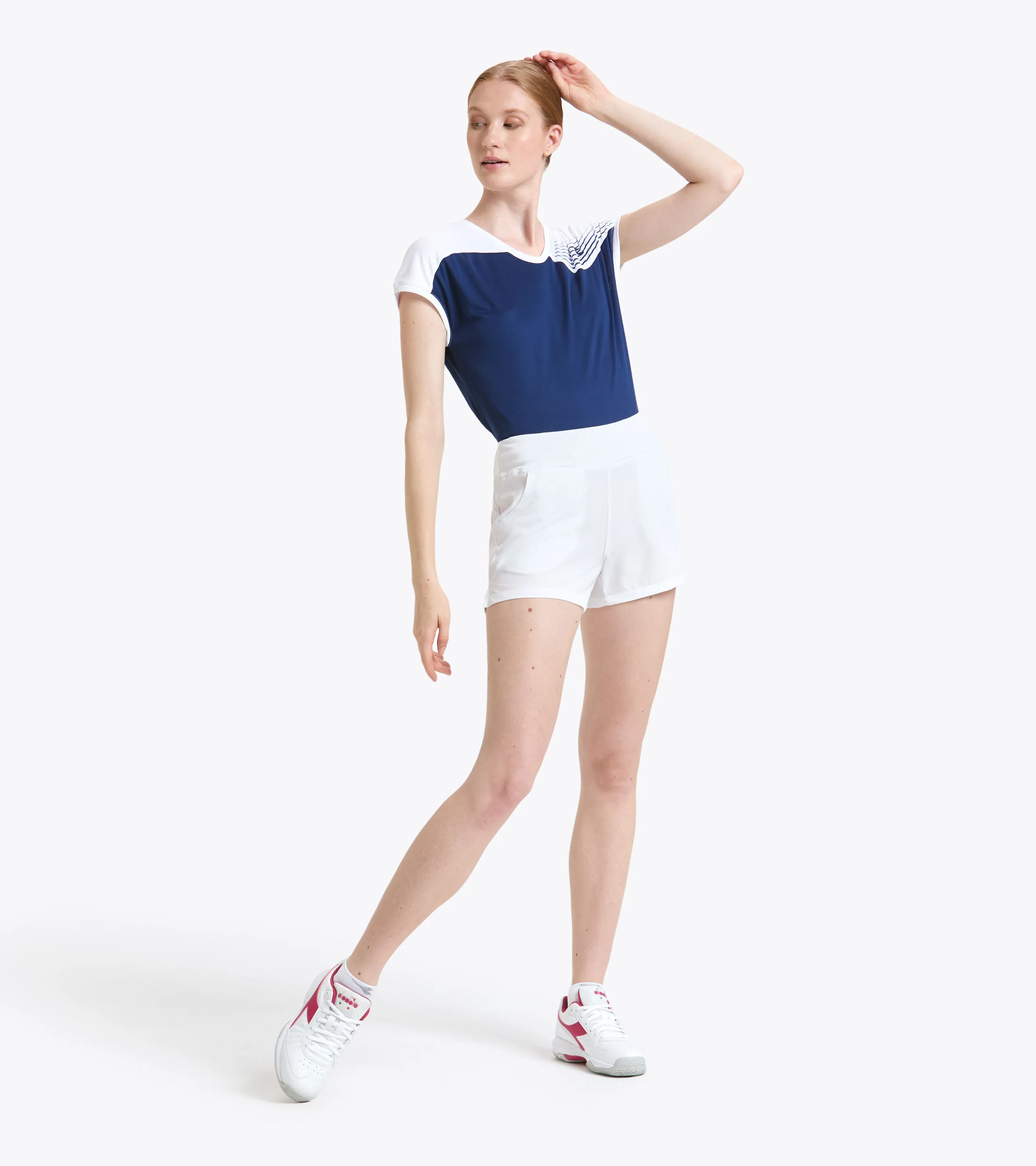 L. SHORT COURT PANTALONES CORTOS DE TENIS  MUJER