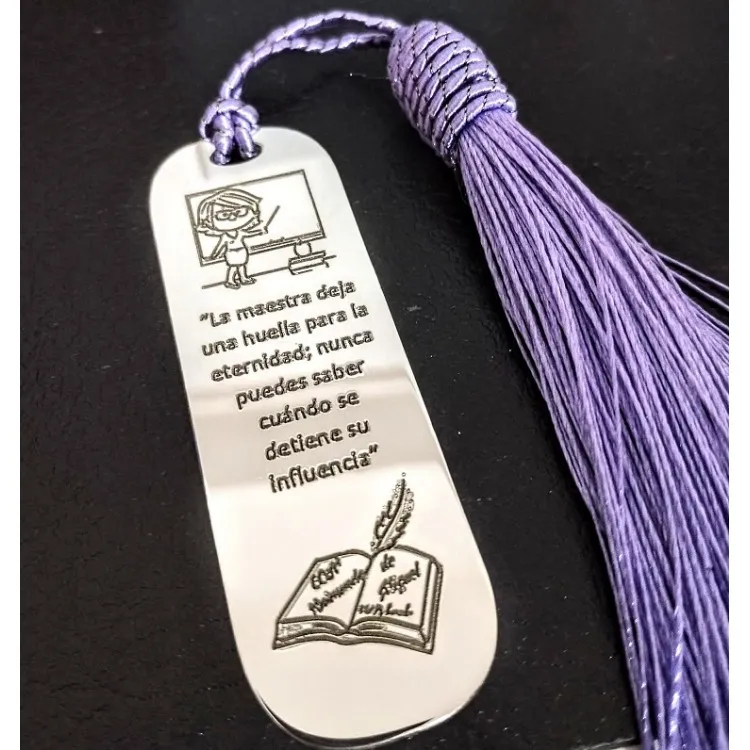 Separador de páginas grande personalizado en plata de ley