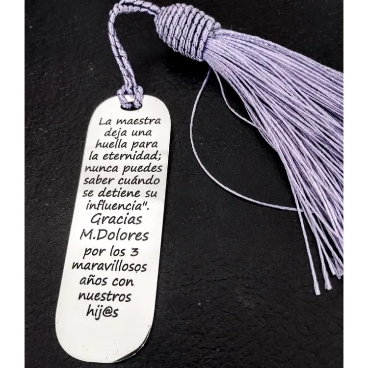 Separador de páginas grande personalizado en plata de ley