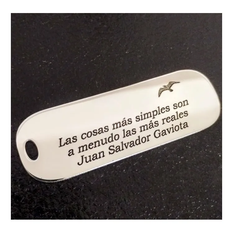 Separador de páginas grande personalizado en plata de ley