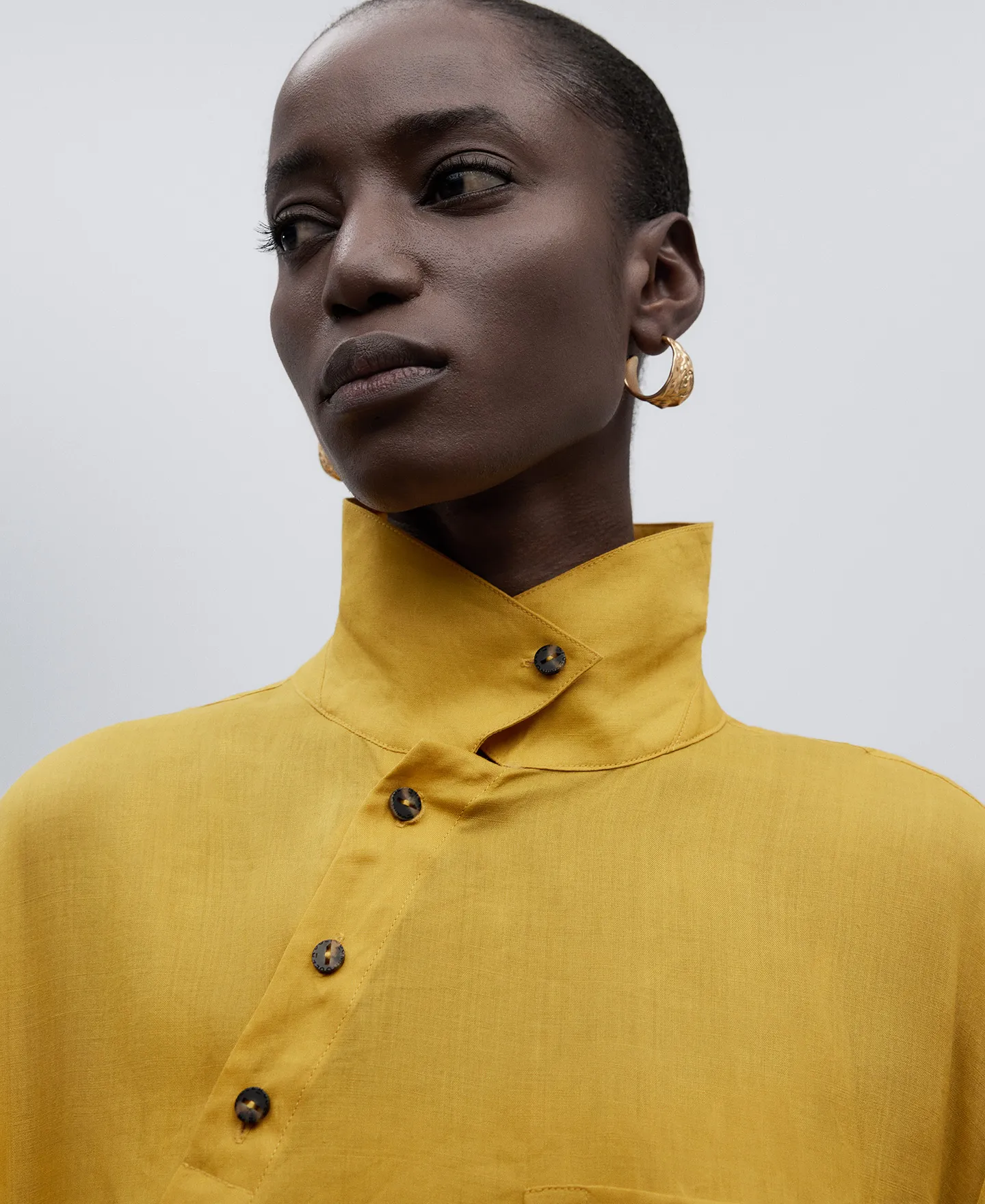 Vestido asimétrico amarillo mujer