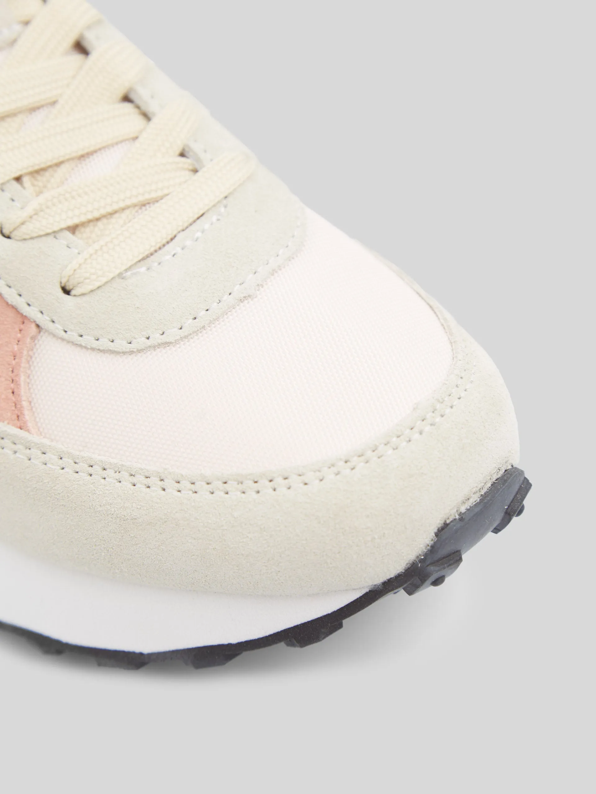 Zapatilla running woman rosa