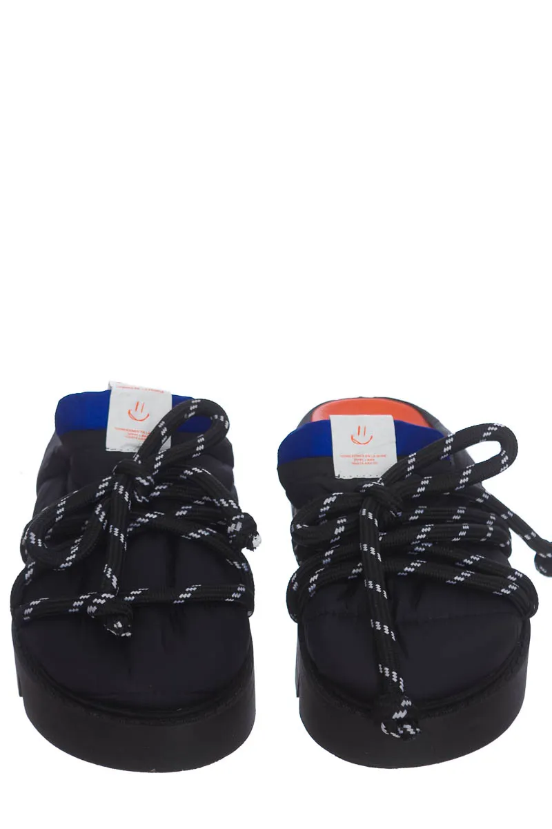 ZAPATOS COLOR NEGRO  PEOPLE X AGUDELO 888